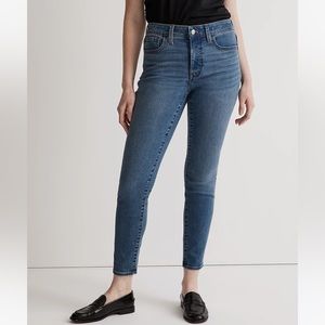 Madewell Curvy Mid-Rise Roadtripper Supersoft Skinny Jeans in TENCEL™